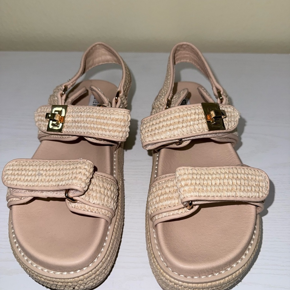 Steve Madden Cream Woven Strap Sandals